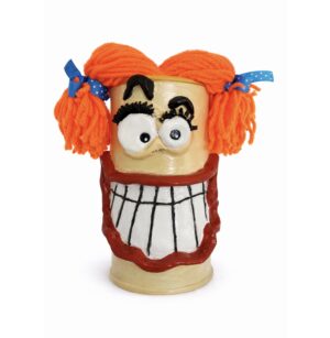 Zélie, la boîte à bidules sourire
