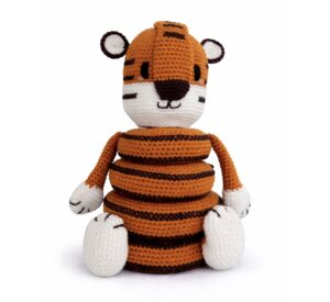 Tao, le tigre en anneaux crochetés